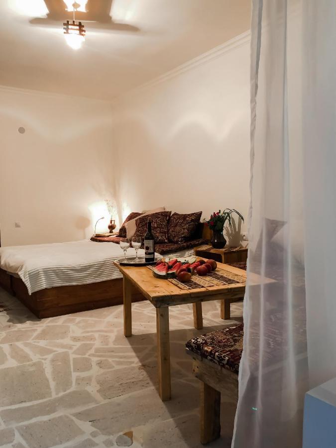 Bjnihouse, Guest House エクステリア 写真