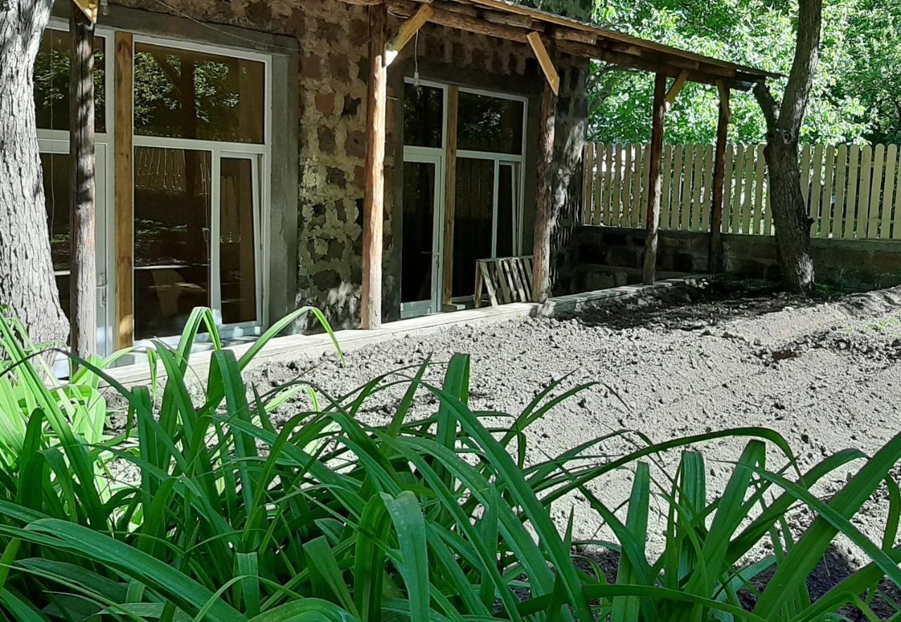 Bjnihouse, Guest House エクステリア 写真